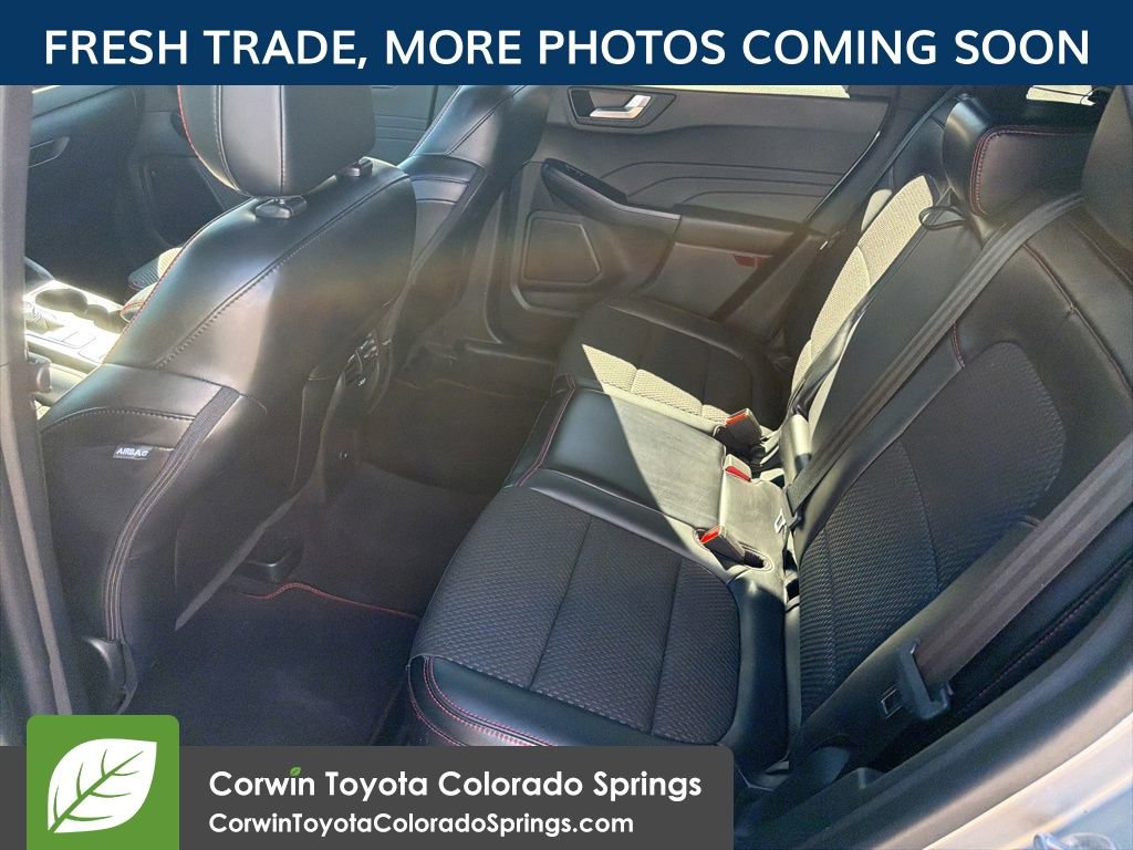 Used 2023 Ford Escape ST-Line image 9
