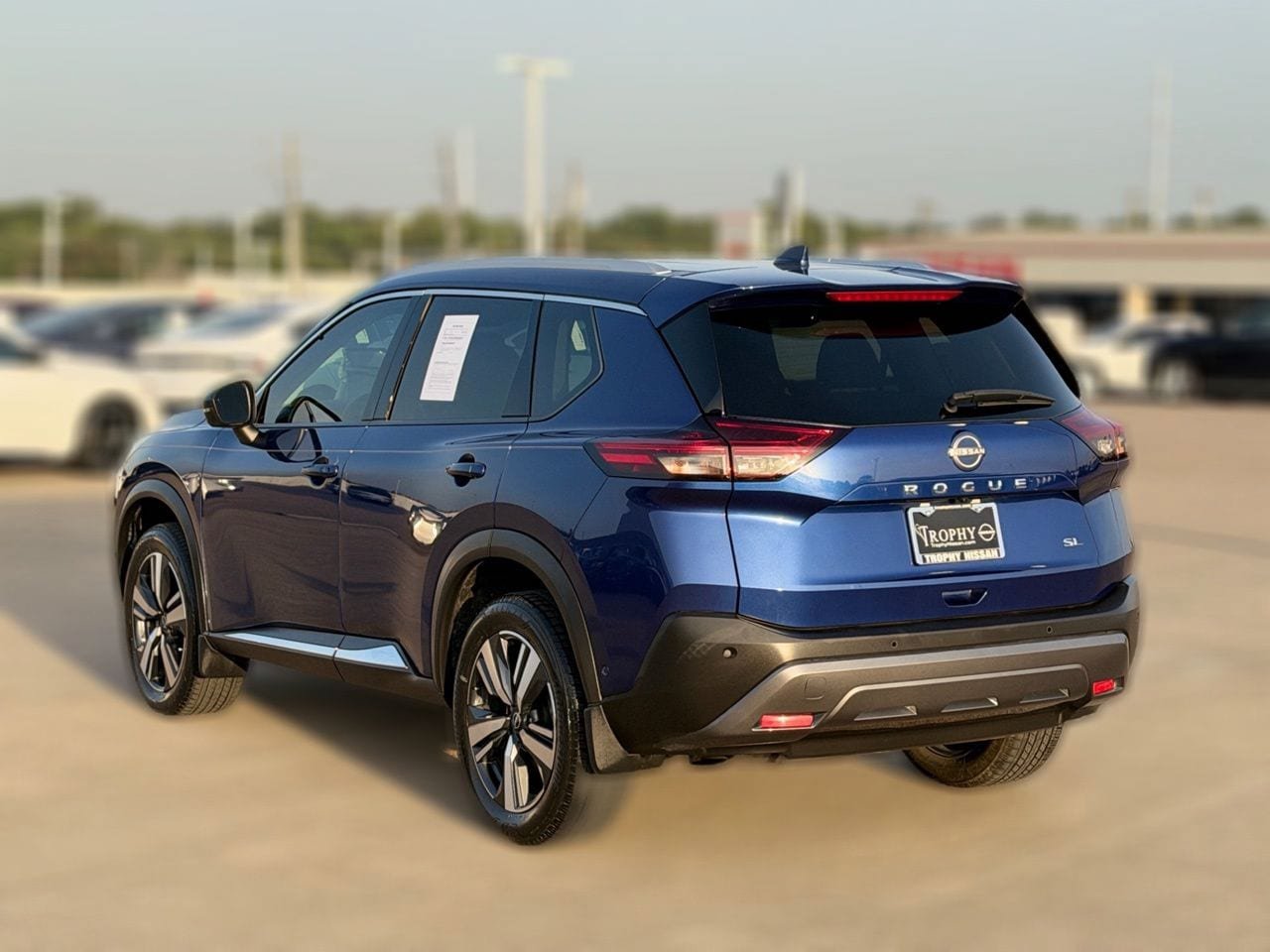 Certified 2023 Nissan Rogue SL w/ SL Premium Package FWD image 7