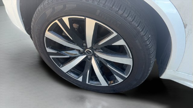 Certified 2025 Volvo XC90 B5 Core AWD/4WD image 20