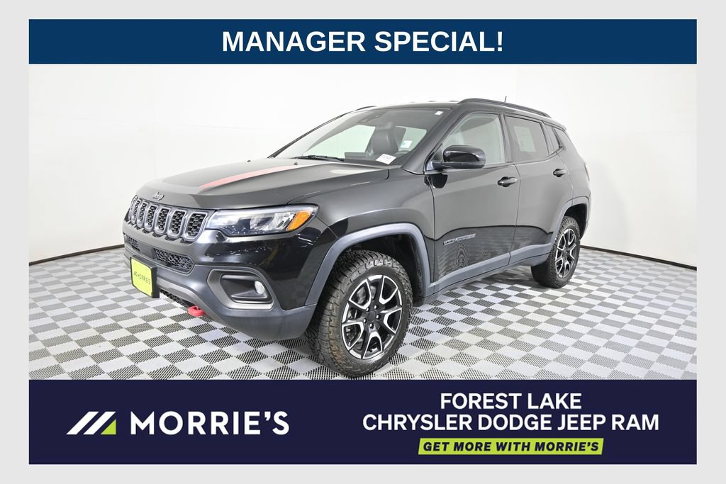 Used 2024 Jeep Compass Trailhawk