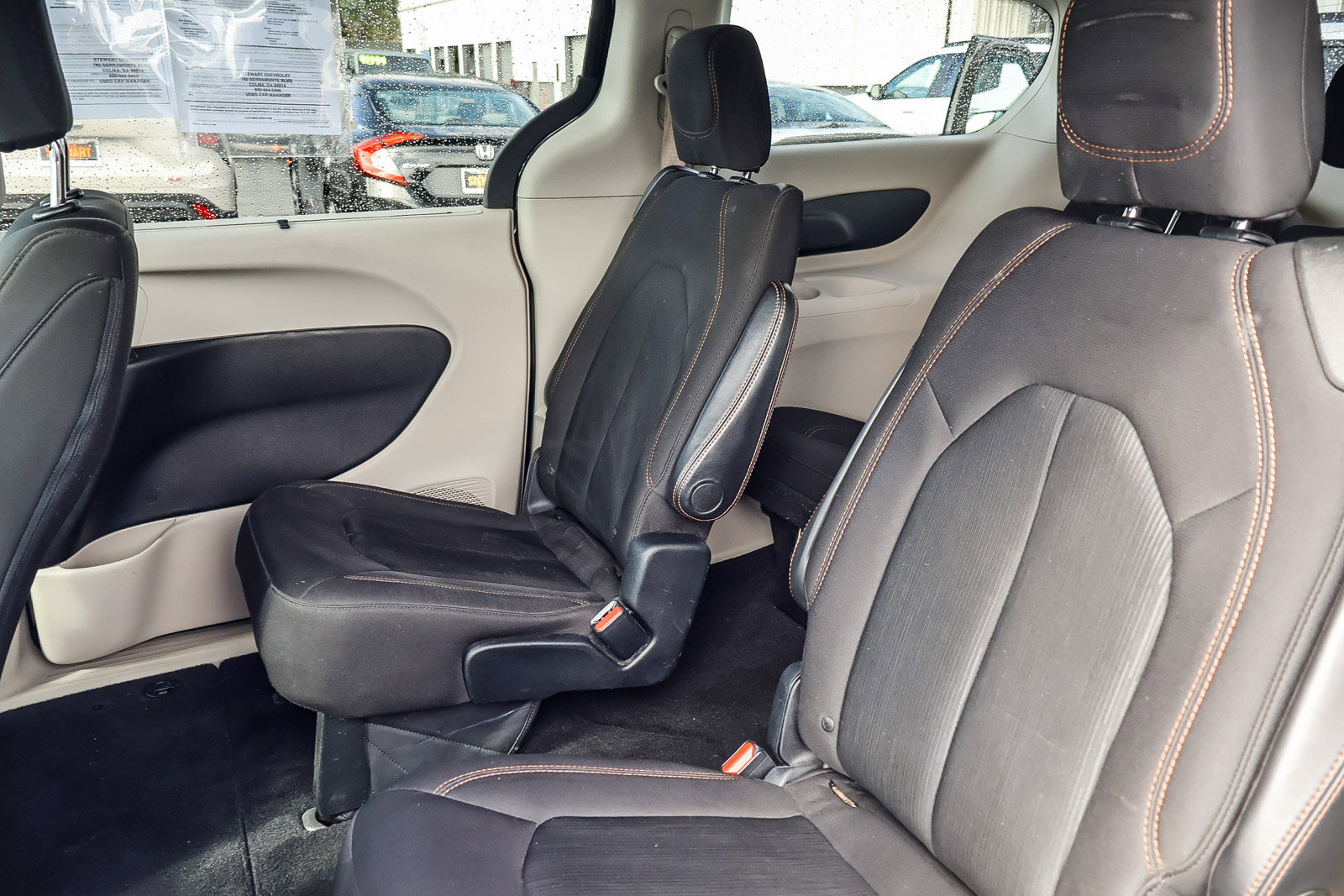 Used 2018 Chrysler Pacifica Touring Plus image 13