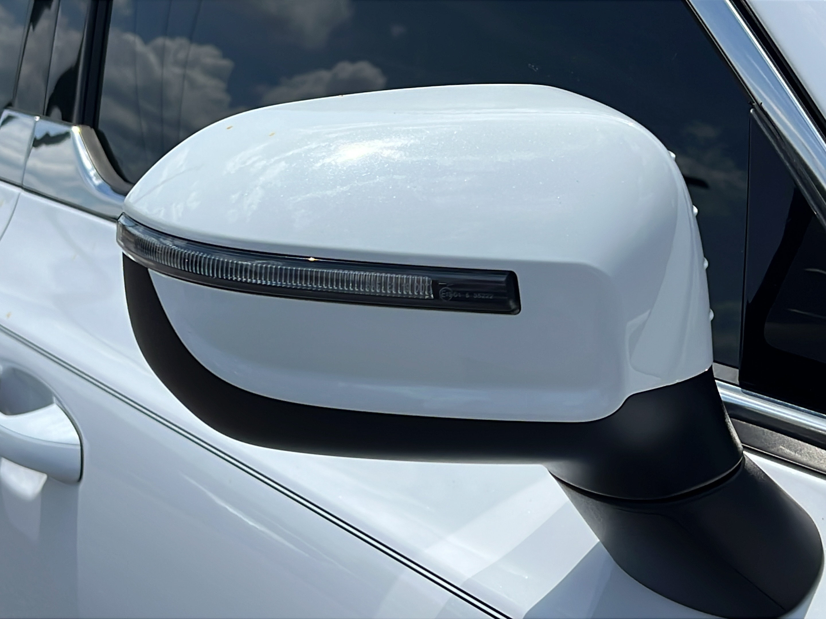Used 2022 Kia Telluride EX FWD image 29