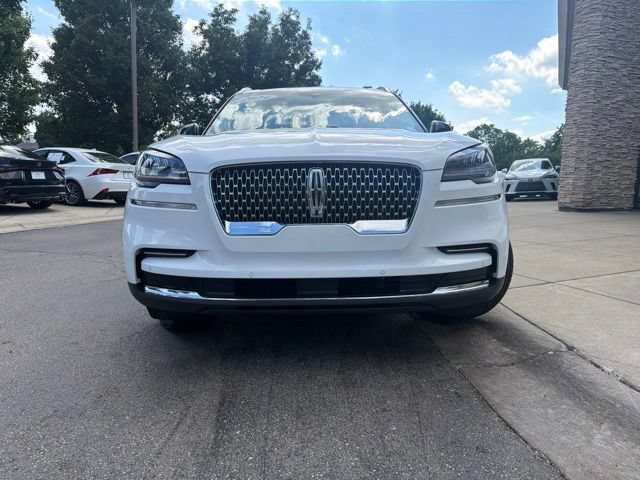 Used 2024 Lincoln Aviator Reserve w/ Equipment Group 201A AWD/4WD image 2