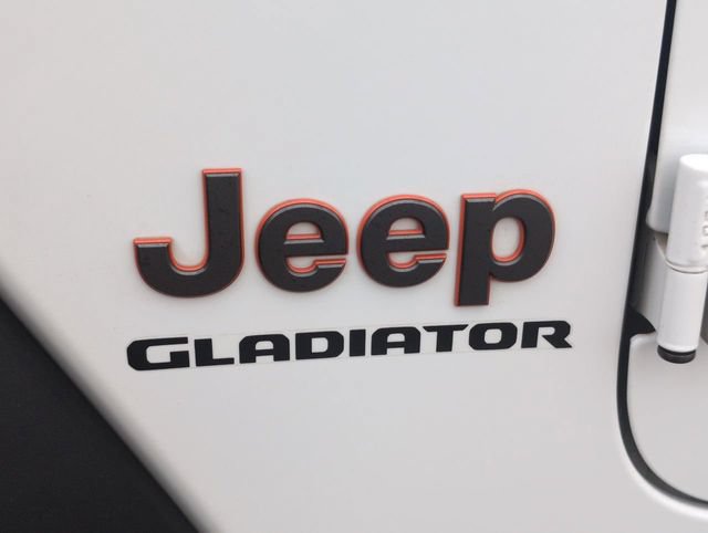 Used 2021 Jeep Gladiator Mojave AWD/4WD image 30