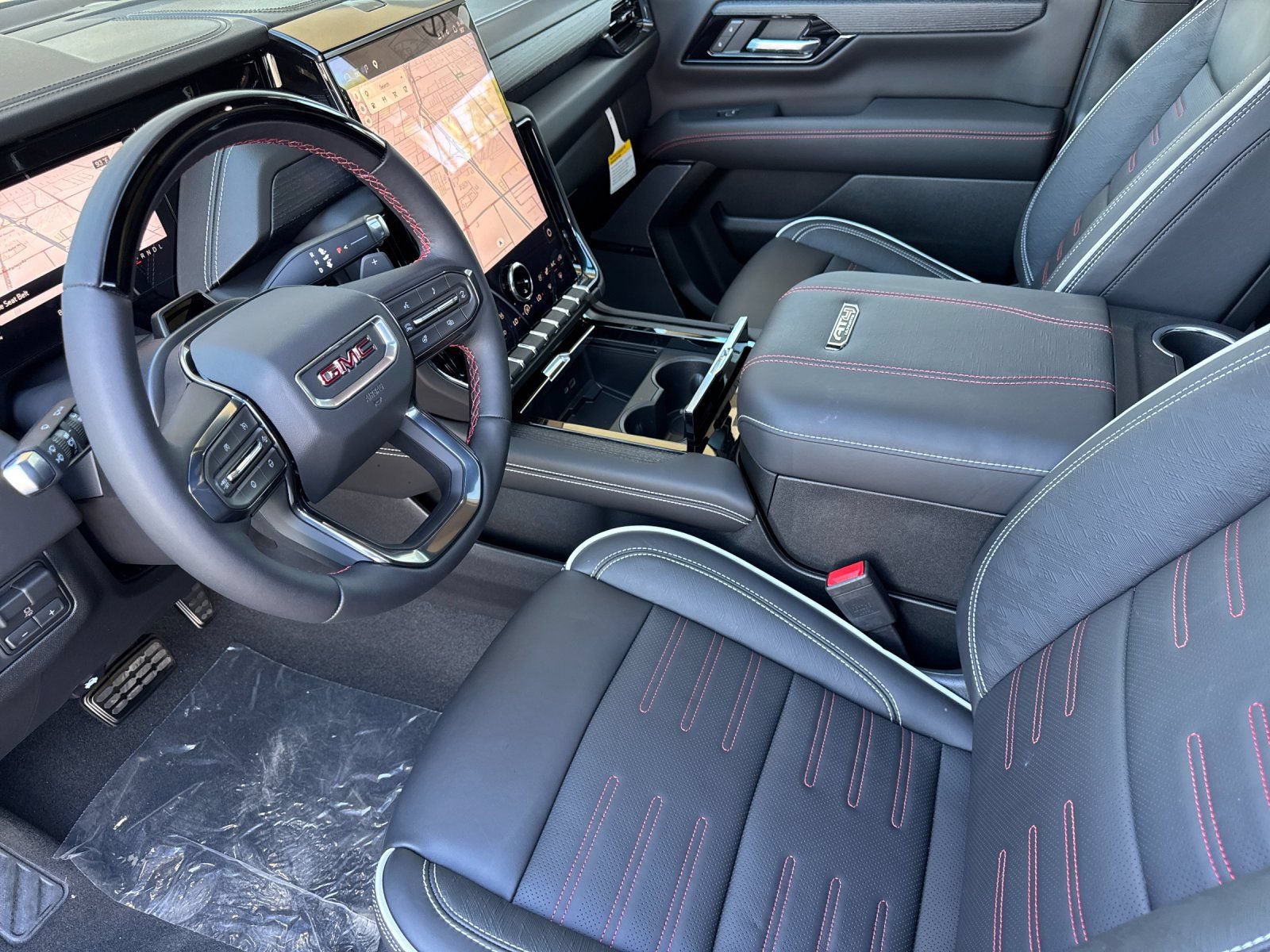 New 2026 GMC Yukon AT4 Ultimate AWD/4WD image 10