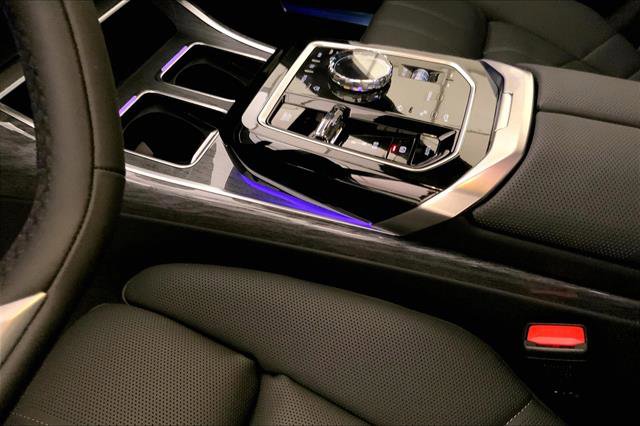 New 2025 BMW i7 eDrive50 image 6