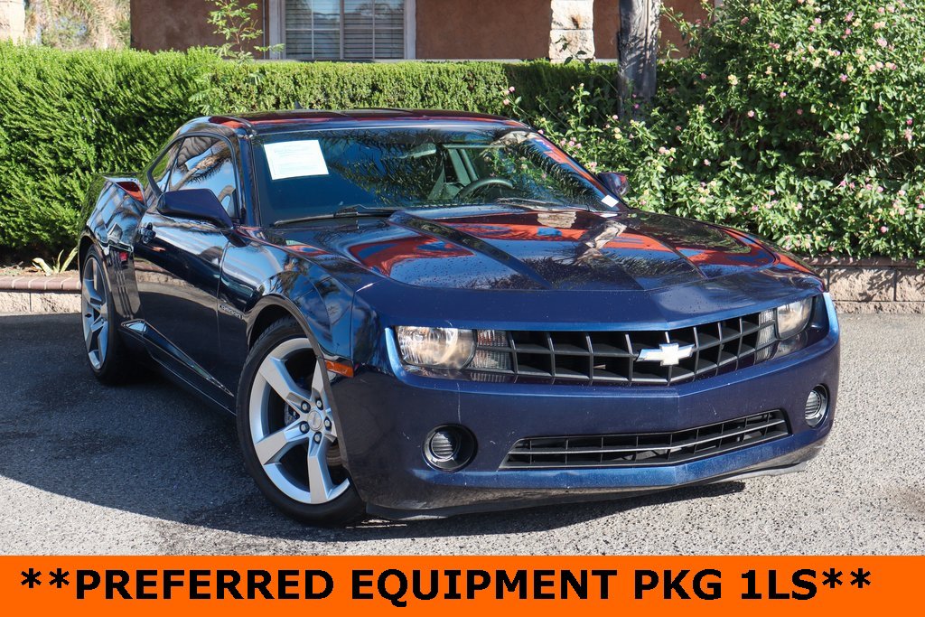 Used 2011 Chevrolet Camaro LS image 2