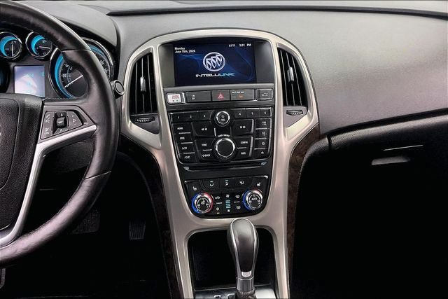 Used 2013 Buick Verano Leather FWD image 6