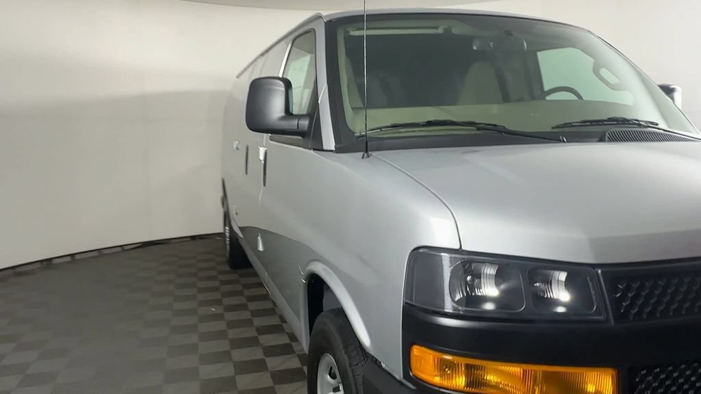 New 2026 Chevrolet Express 2500 Extended w/ Driver Convenience Package RWD image 2
