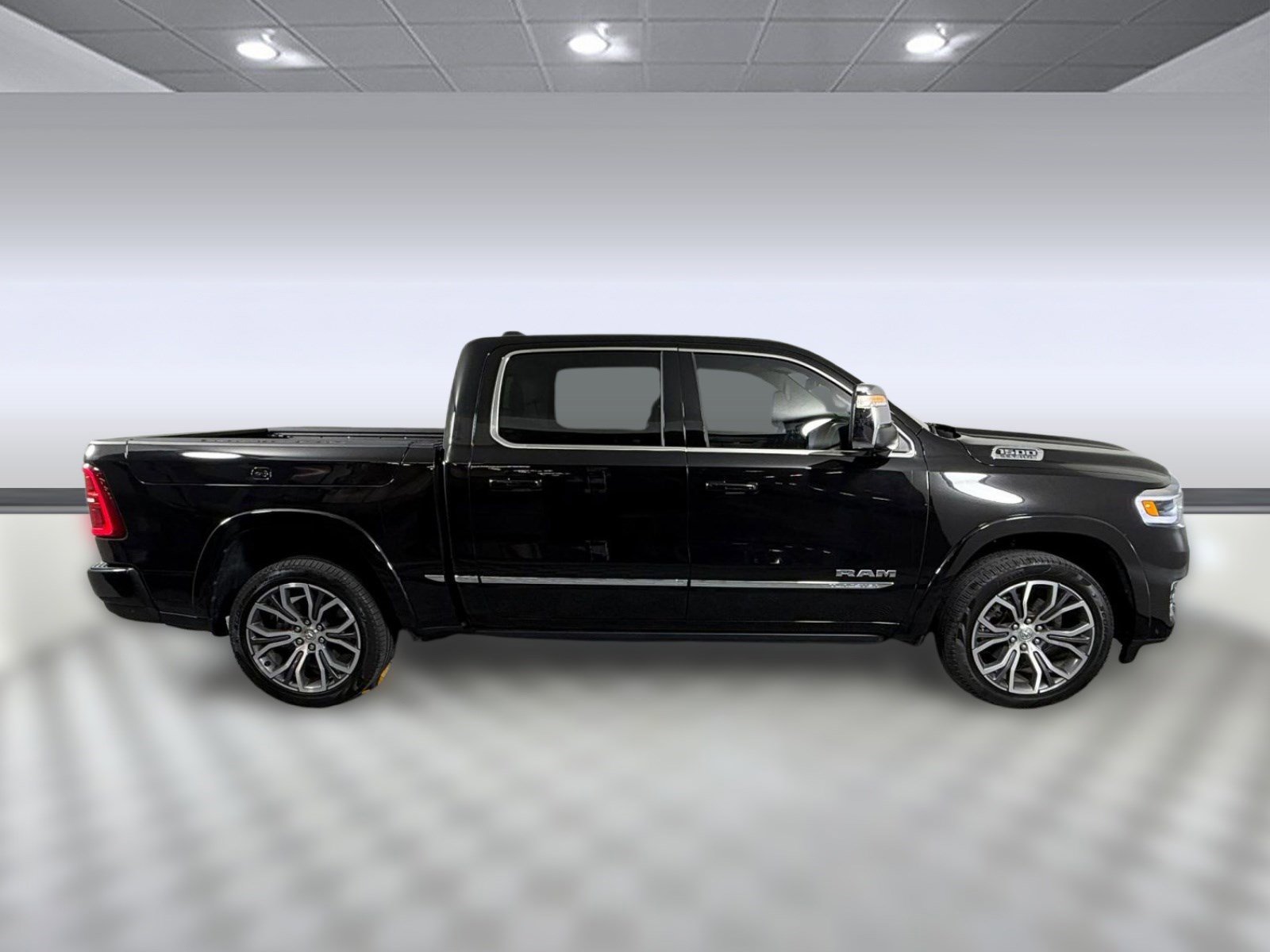 Used 2025 RAM 1500 Tungsten w/ Towing Technology Group image 8