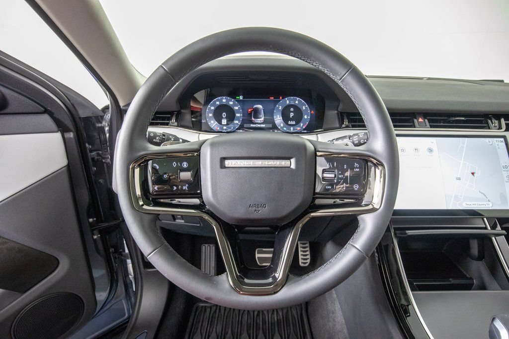 Used 2024 Land Rover Range Rover Evoque Dynamic SE AWD/4WD image 19