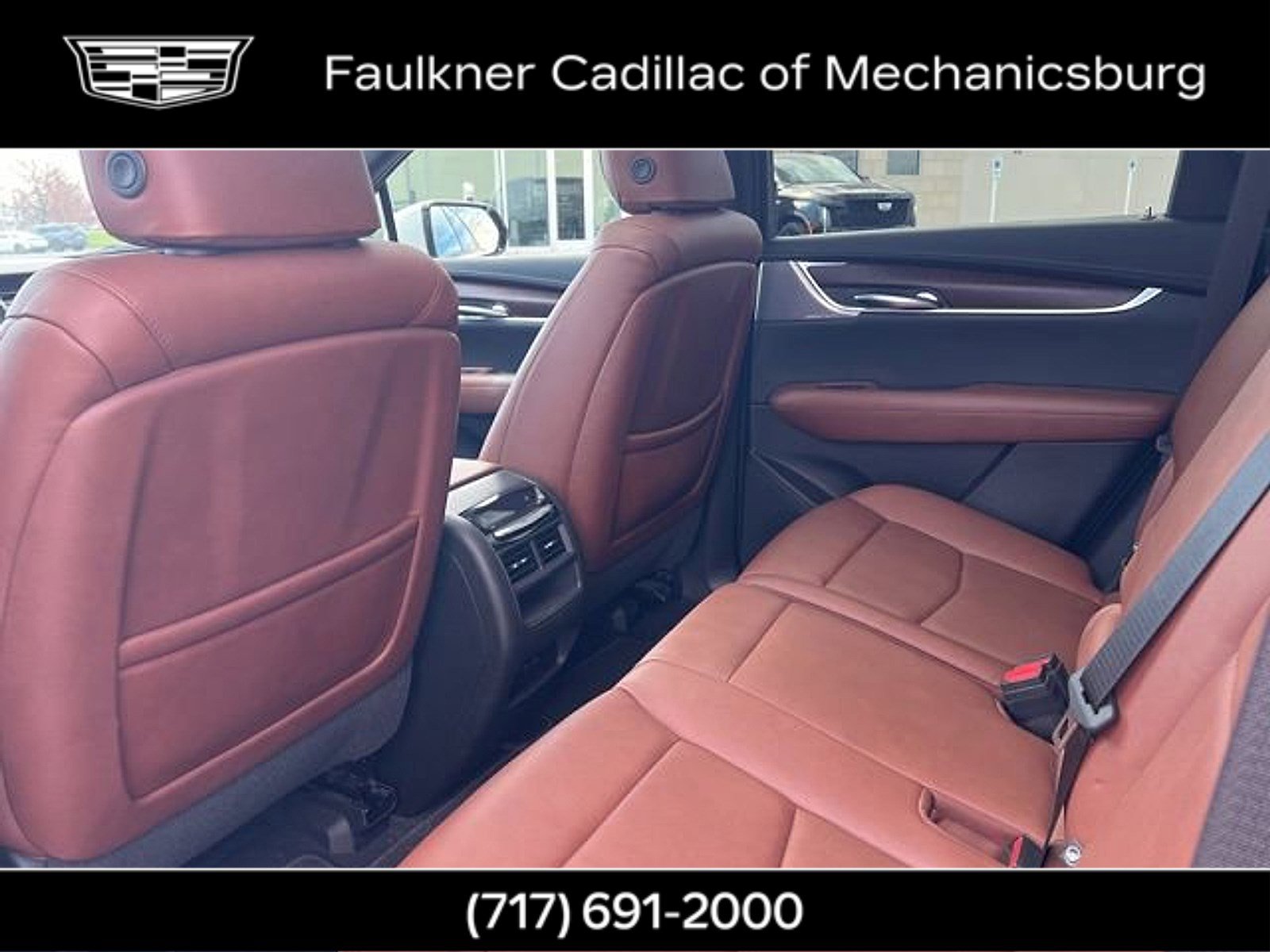 Used 2022 Cadillac XT5 Sportv w/ LPO, ONYX Package image 17