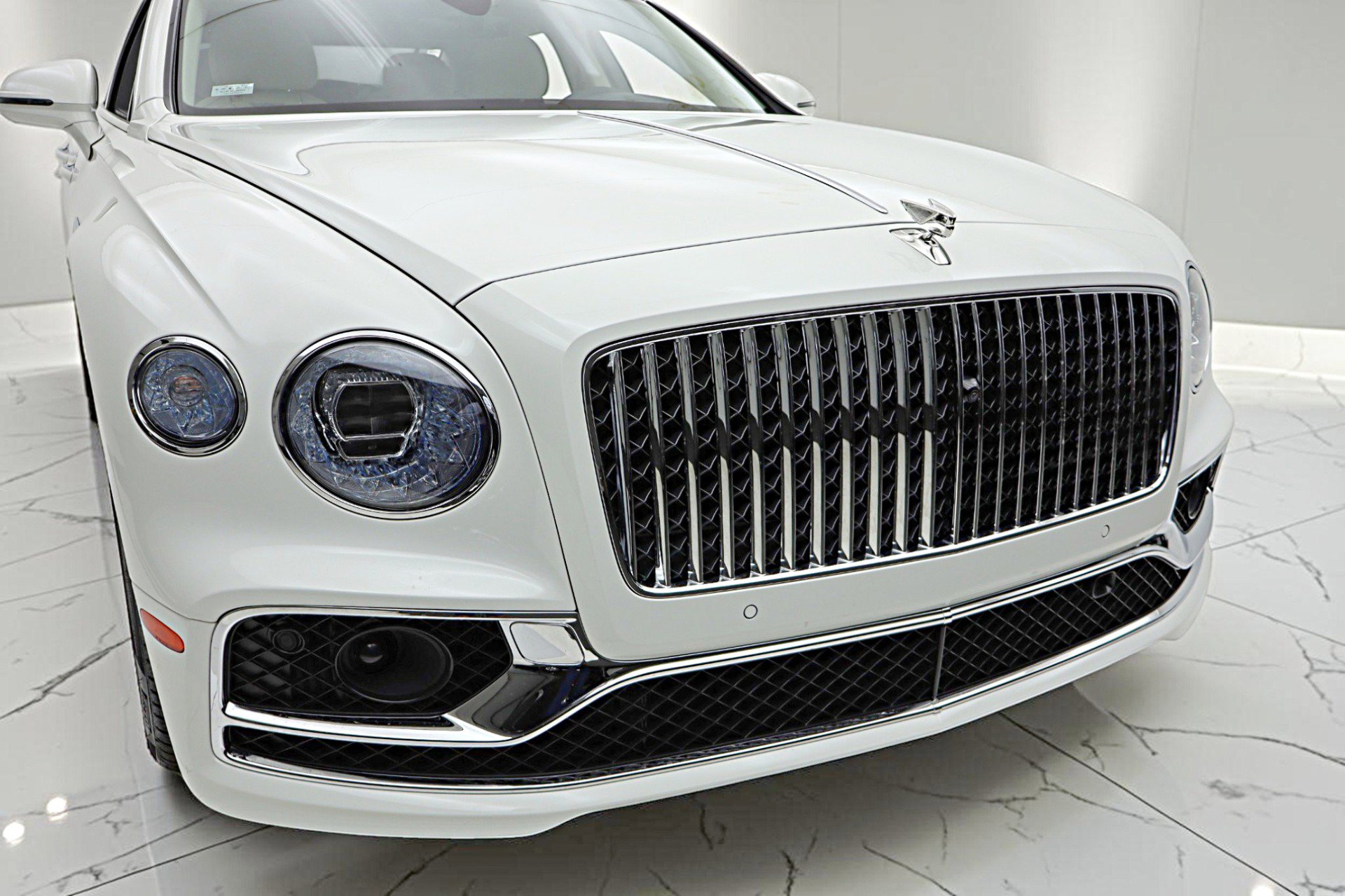 Used 2024 Bentley Flying Spur S V8 image 15