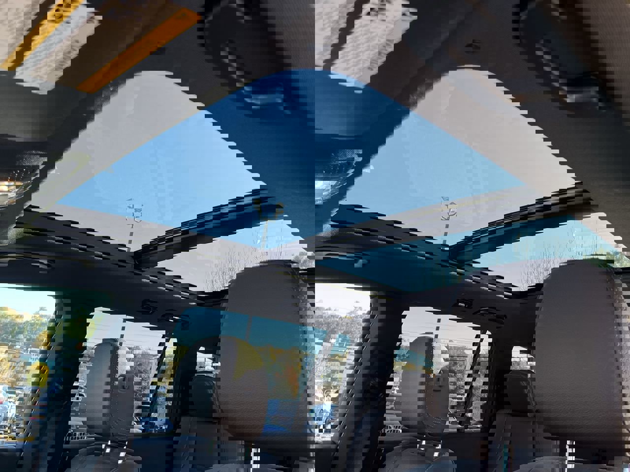 Used 2023 Mercedes-Benz GLS 450 4MATIC image 30