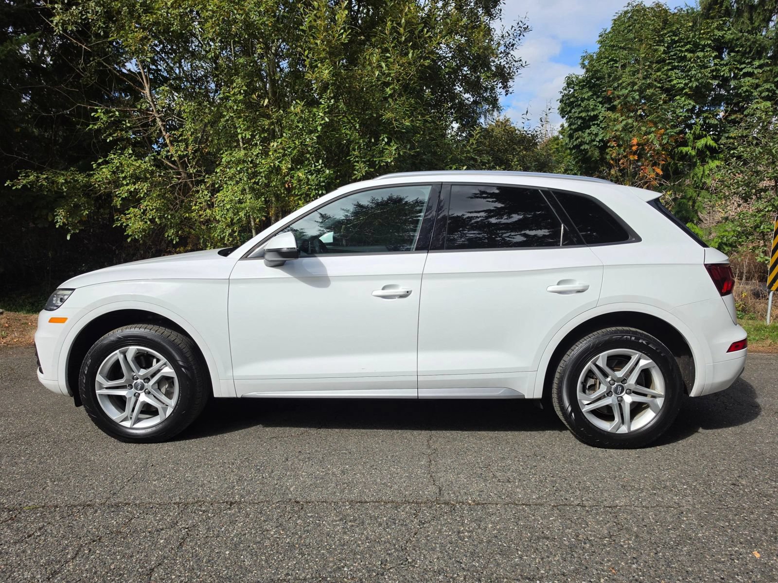 Used 2018 Audi Q5 2.0T Premium AWD/4WD image 2