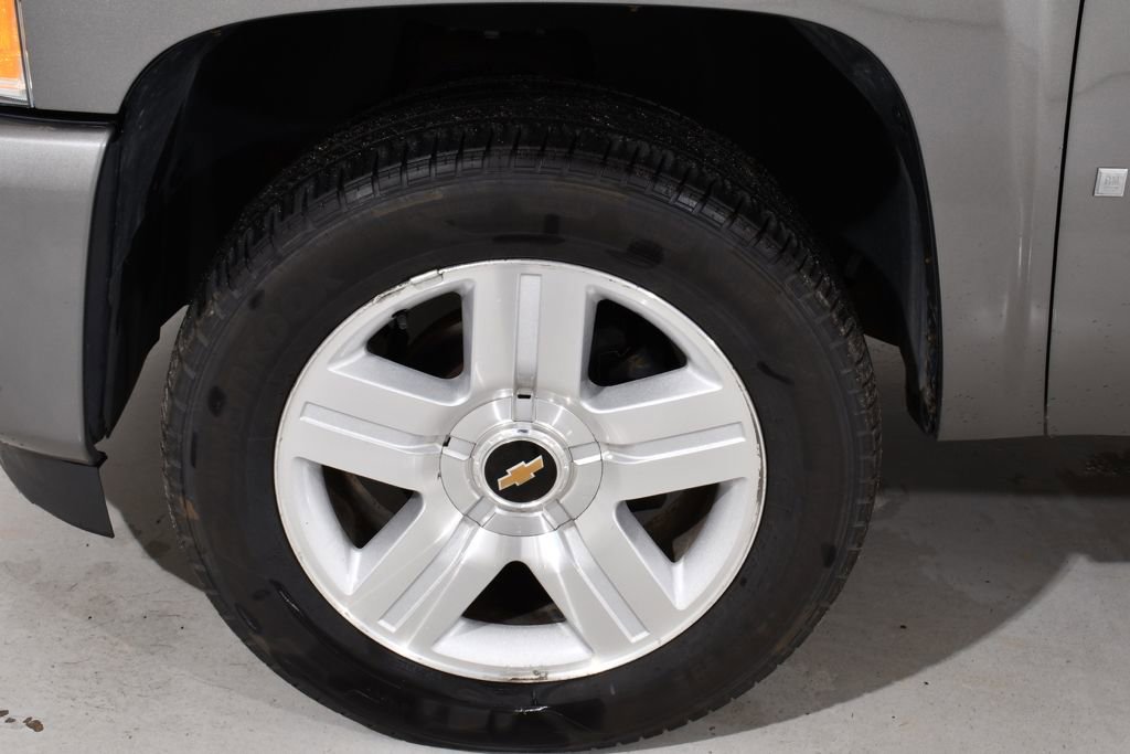 Used 2008 Chevrolet Silverado 1500 LT w/ All Star Edition RWD image 22