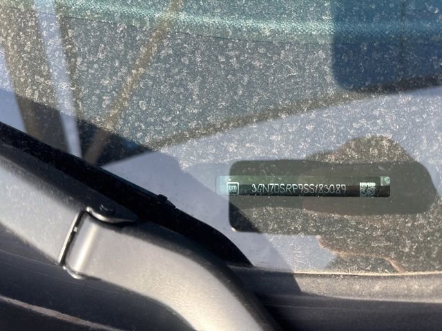 Used 2025 Chevrolet Equinox EV RS image 34