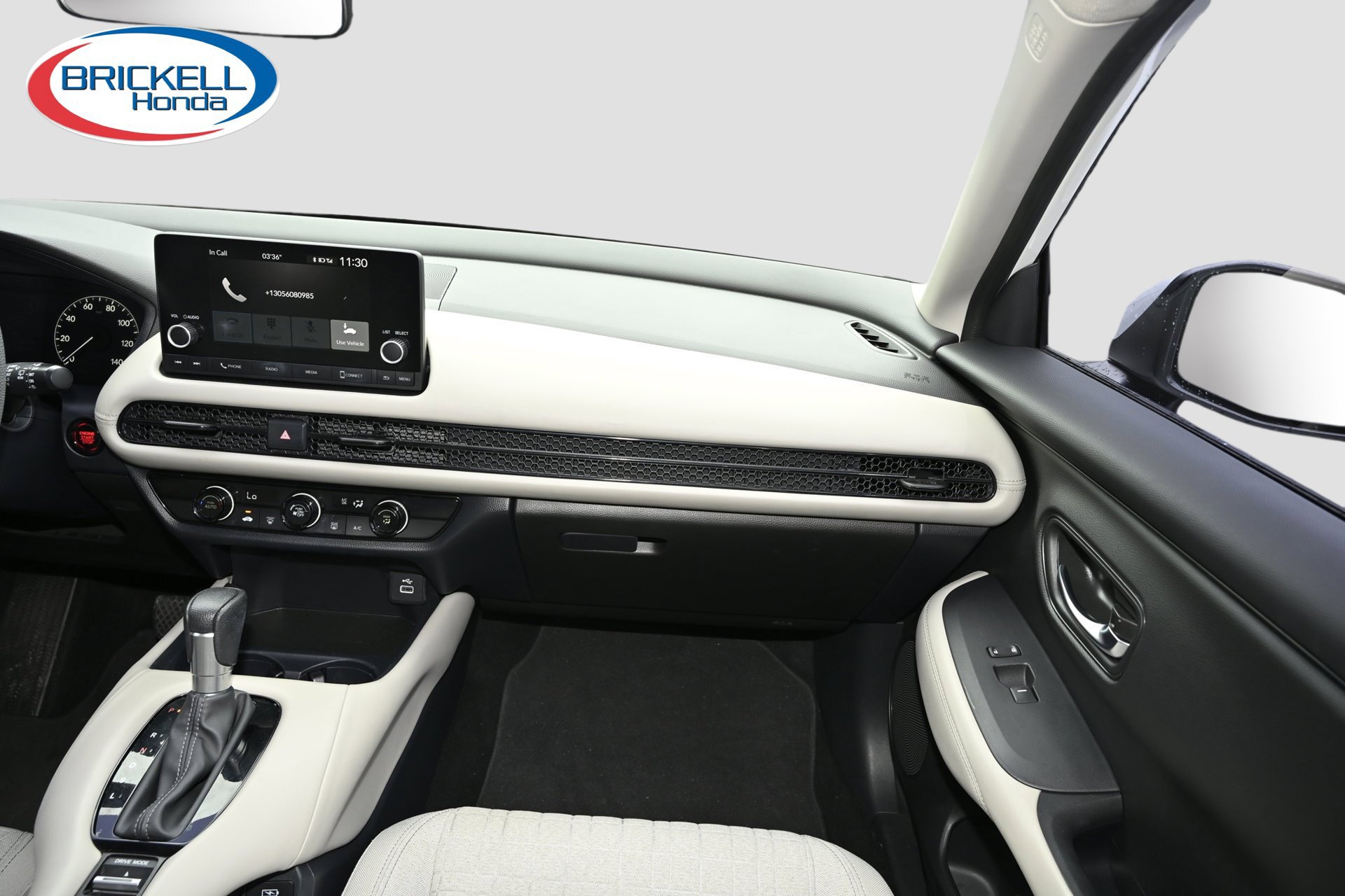 Used 2023 Honda HR-V LX image 16