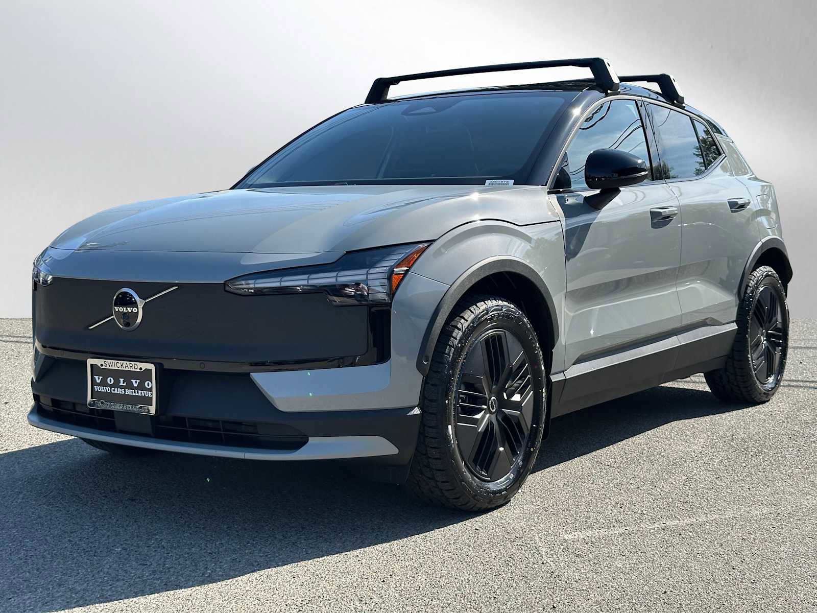 New 2026 Volvo EX30 Cross Country Ultra w/ Protection Package Premier AWD/4WD image 7