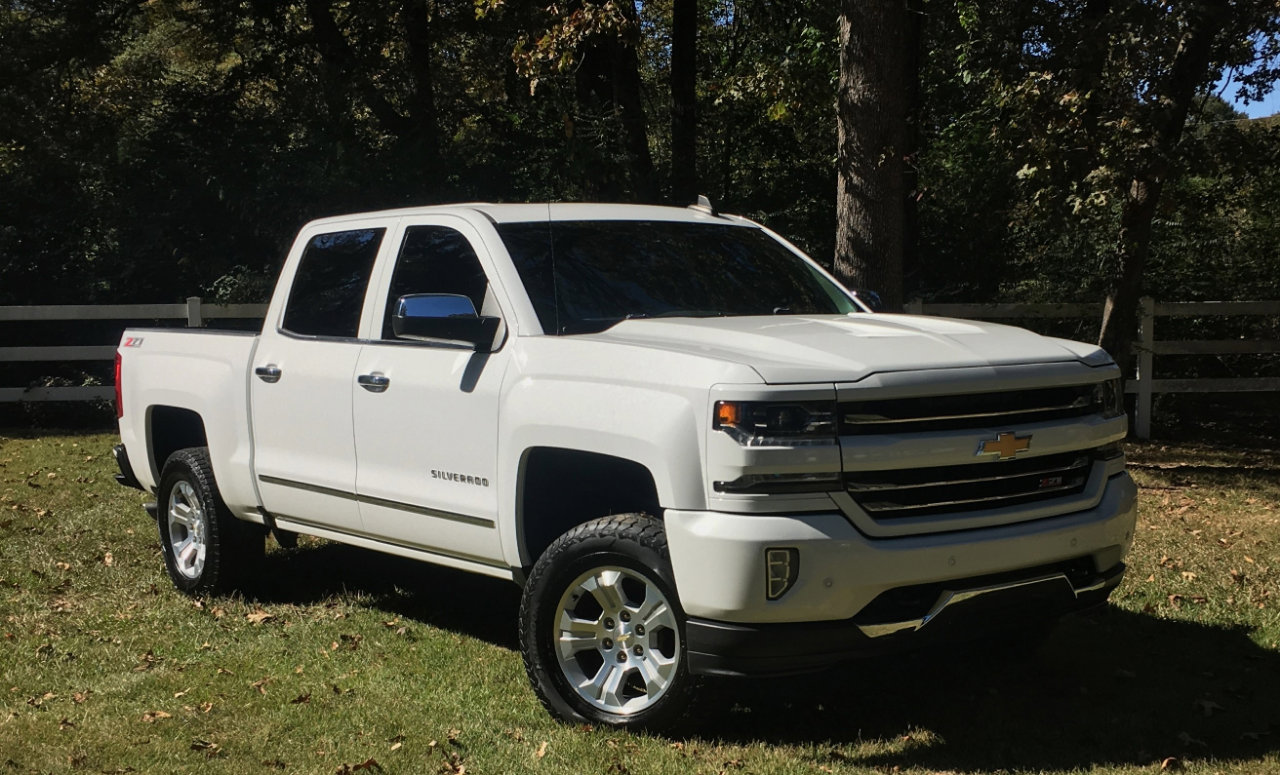 Used 2017 Chevrolet Silverado 1500 LTZ Z71 w/ LTZ Plus Package image 7
