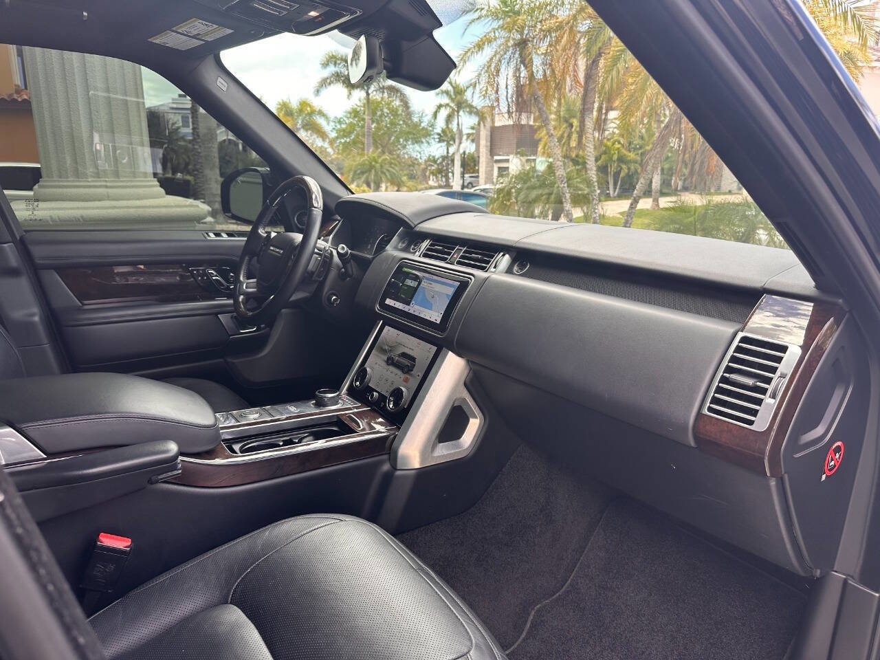 Used 2019 Land Rover Range Rover Long Wheelbase Supercharged image 51