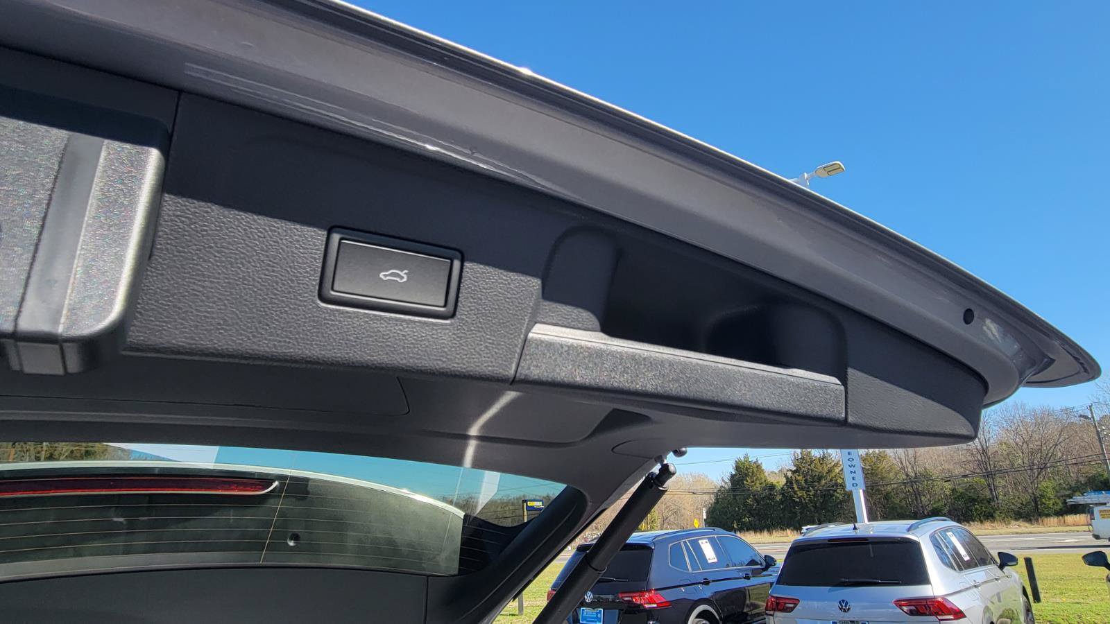 New 2026 Volkswagen Atlas SE AWD/4WD image 53
