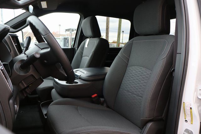 Used 2025 RAM 3500 Big Horn image 12