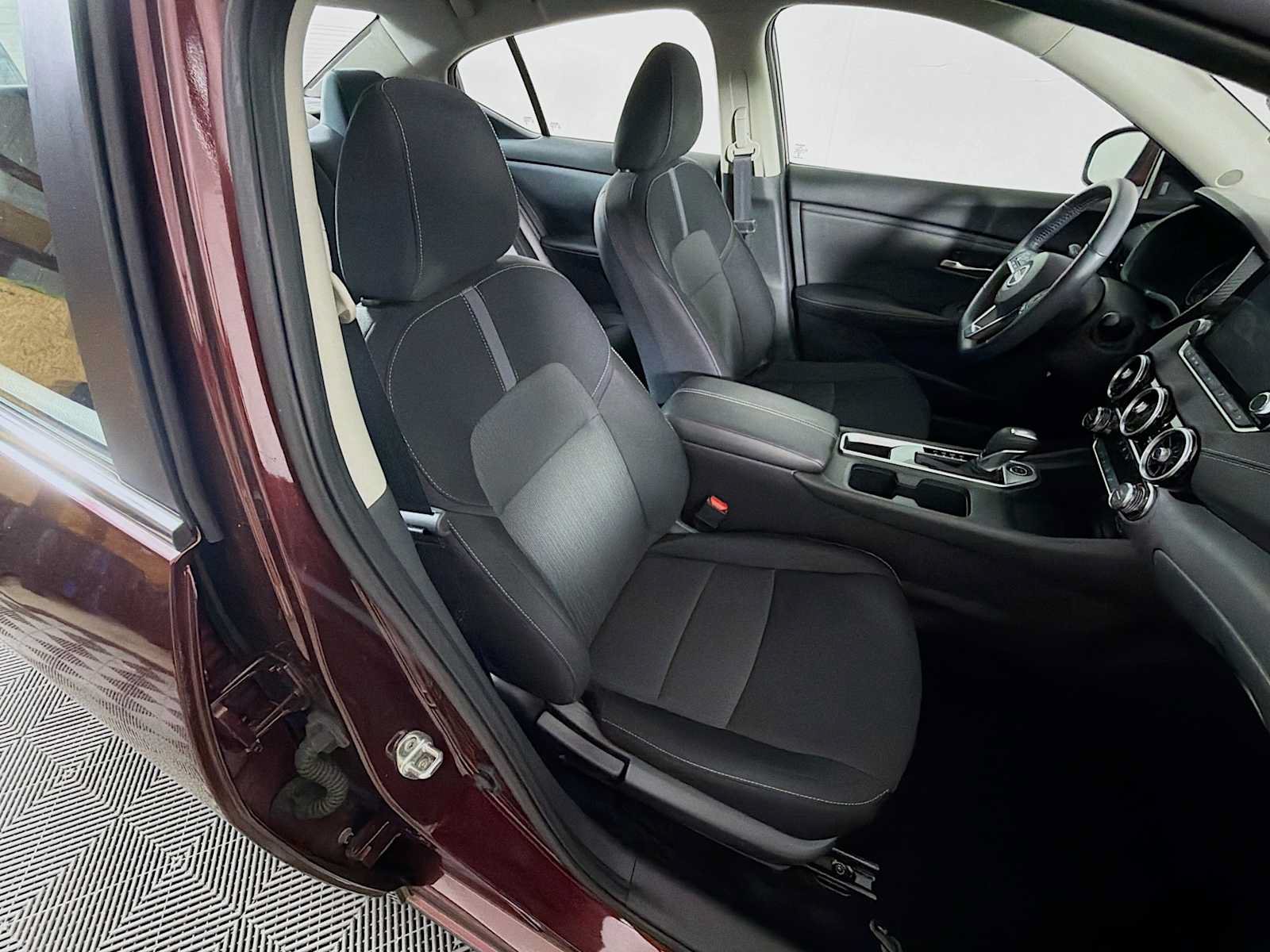 Used 2024 Nissan Sentra SV w/ All-Weather Package FWD image 24