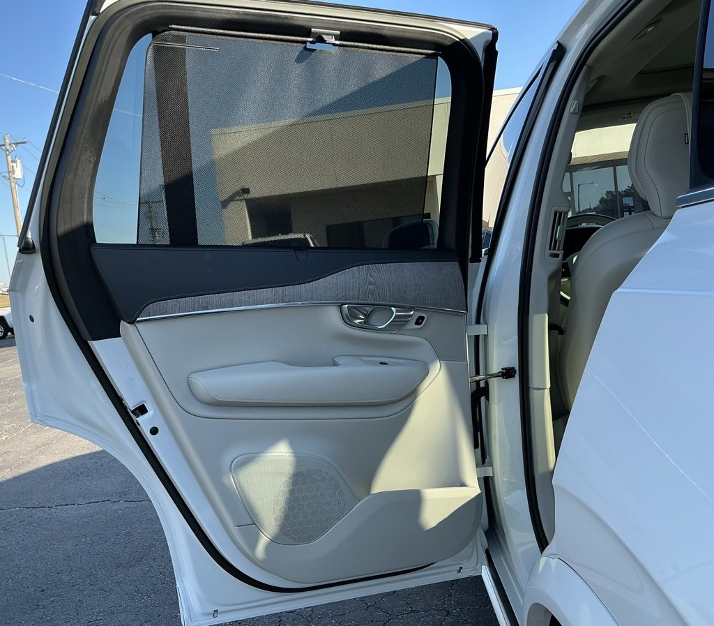 Used 2023 Volvo XC90 B6 Ultimate w/ Protection Package Premier image 35