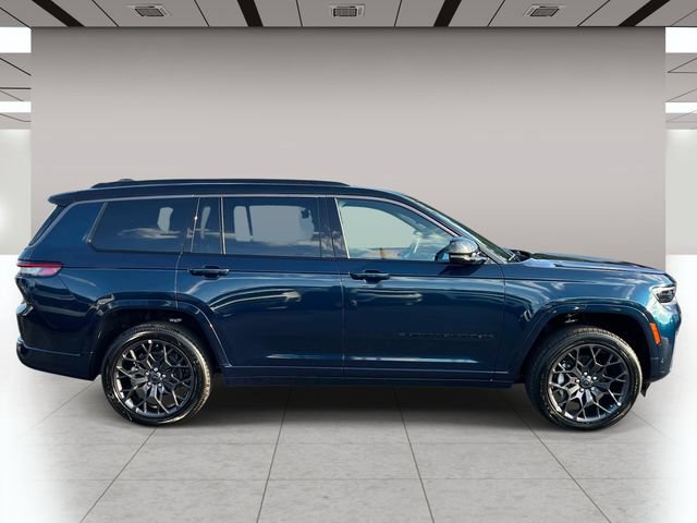 New 2027 Jeep Grand Cherokee L Summit w/ Obsidian Package AWD/4WD image 2