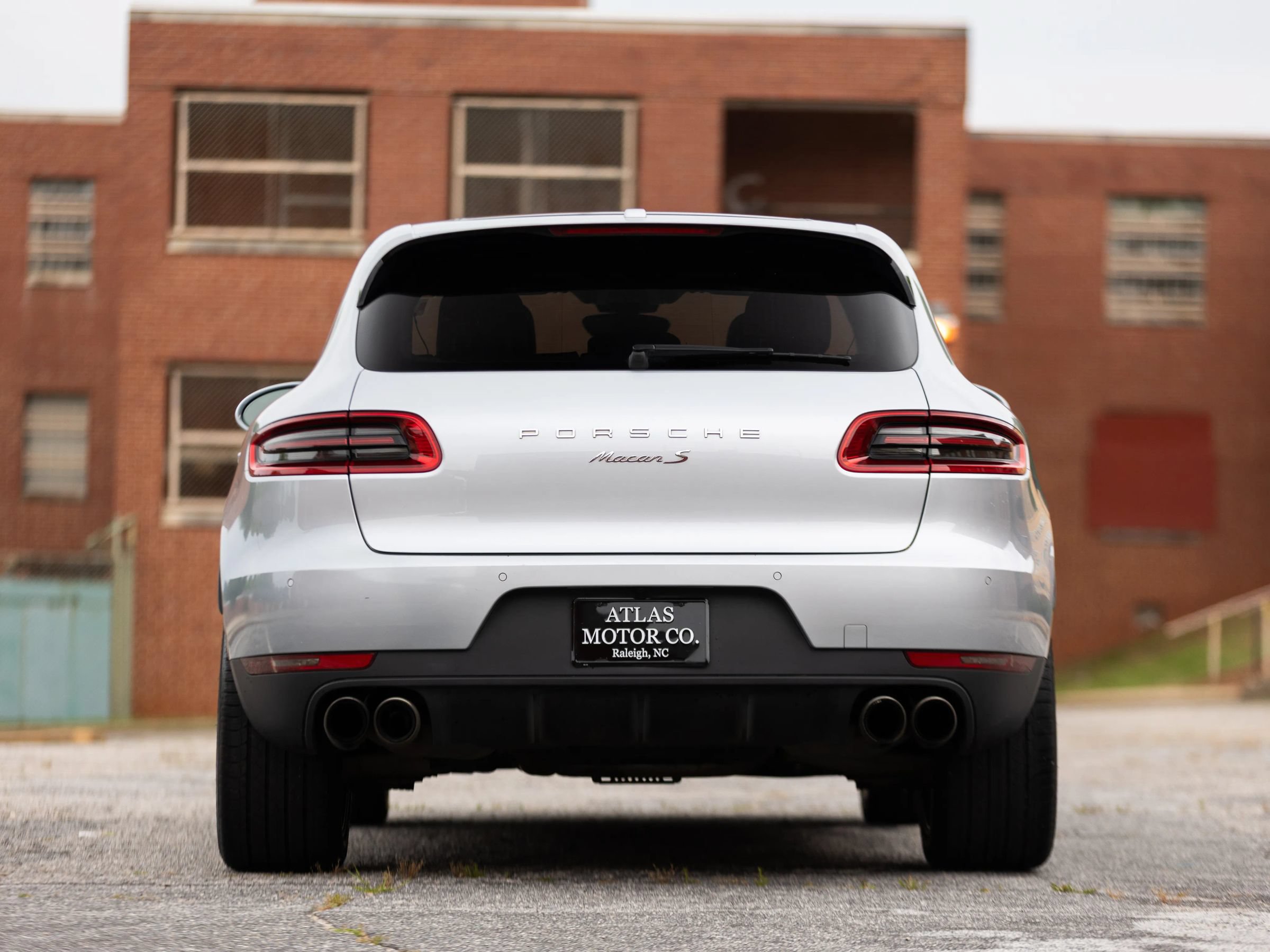 Used 2018 Porsche Macan S AWD/4WD image 10