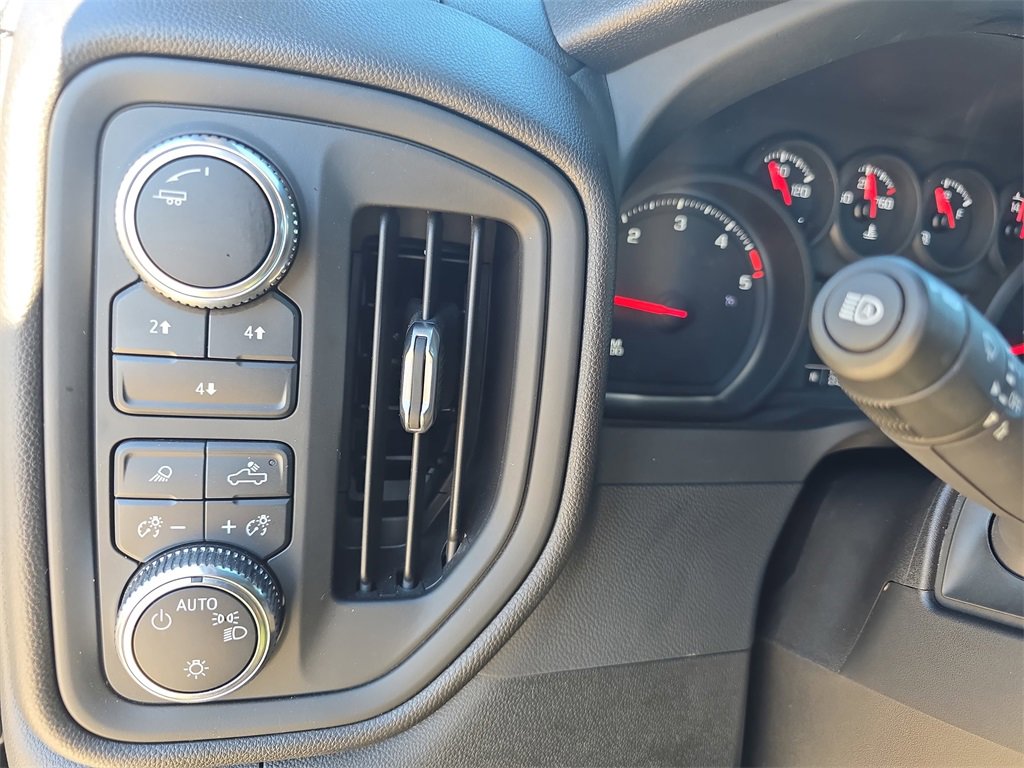 Used 2024 GMC Sierra 2500 Pro w/ 1SA Pro Safety Plus Package image 26