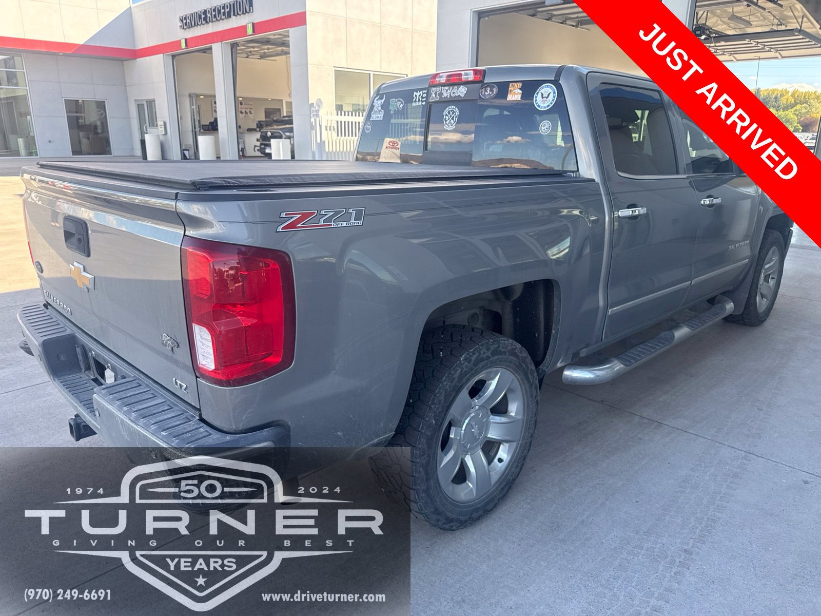 Used 2017 Chevrolet Silverado 1500 LTZ Z71 w/ LTZ Plus Package AWD/4WD image 4