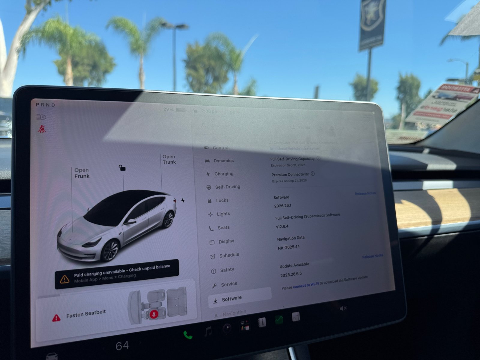 Used 2018 Tesla Model 3 Long Range RWD image 16