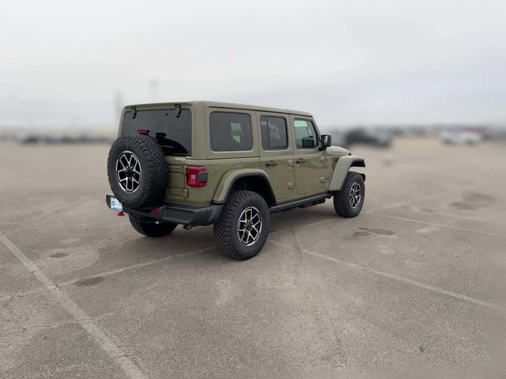 New 2026 Jeep Wrangler Unlimited Rubicon image 12
