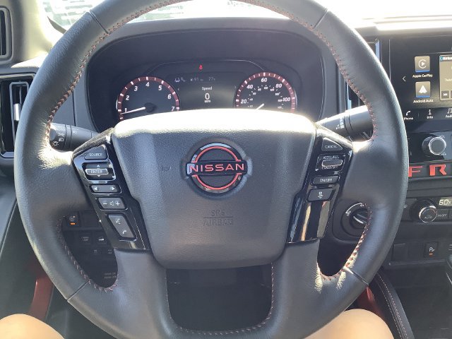 Used 2025 Nissan Frontier PRO-4X AWD/4WD image 11
