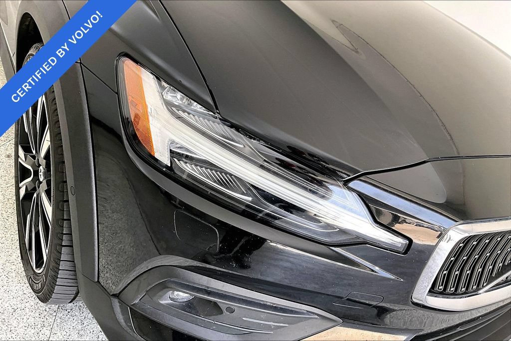Used 2022 Volvo V60 T5 Cross Country w/ Advanced Package AWD/4WD image 38