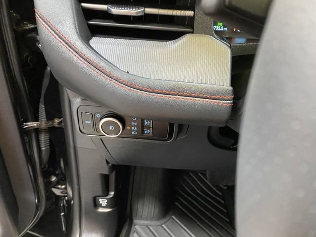Used 2025 Ford Explorer ST-Line AWD/4WD image 37