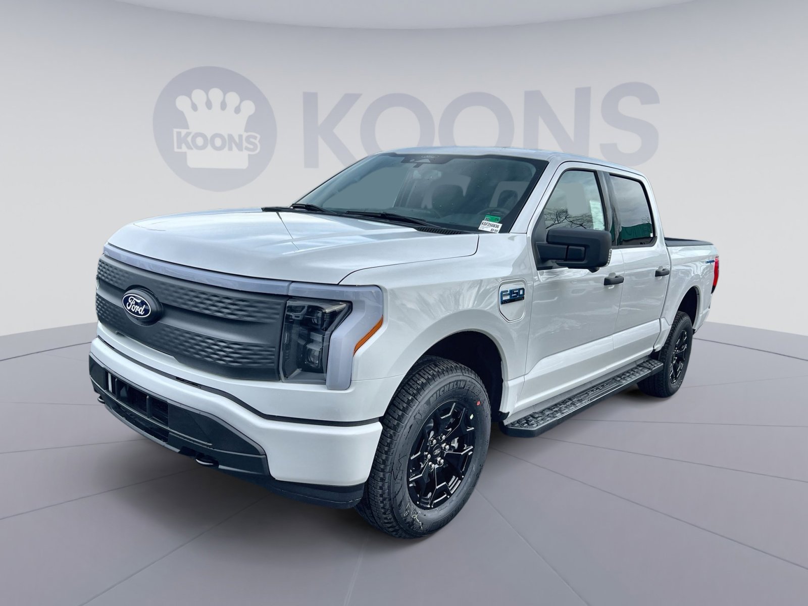 New 2025 Ford F150 Lightning XLT image 1