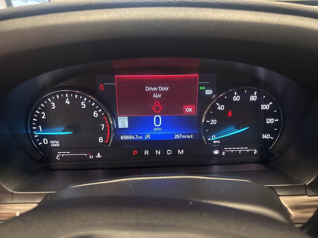 Used 2020 Ford Explorer Limited image 3