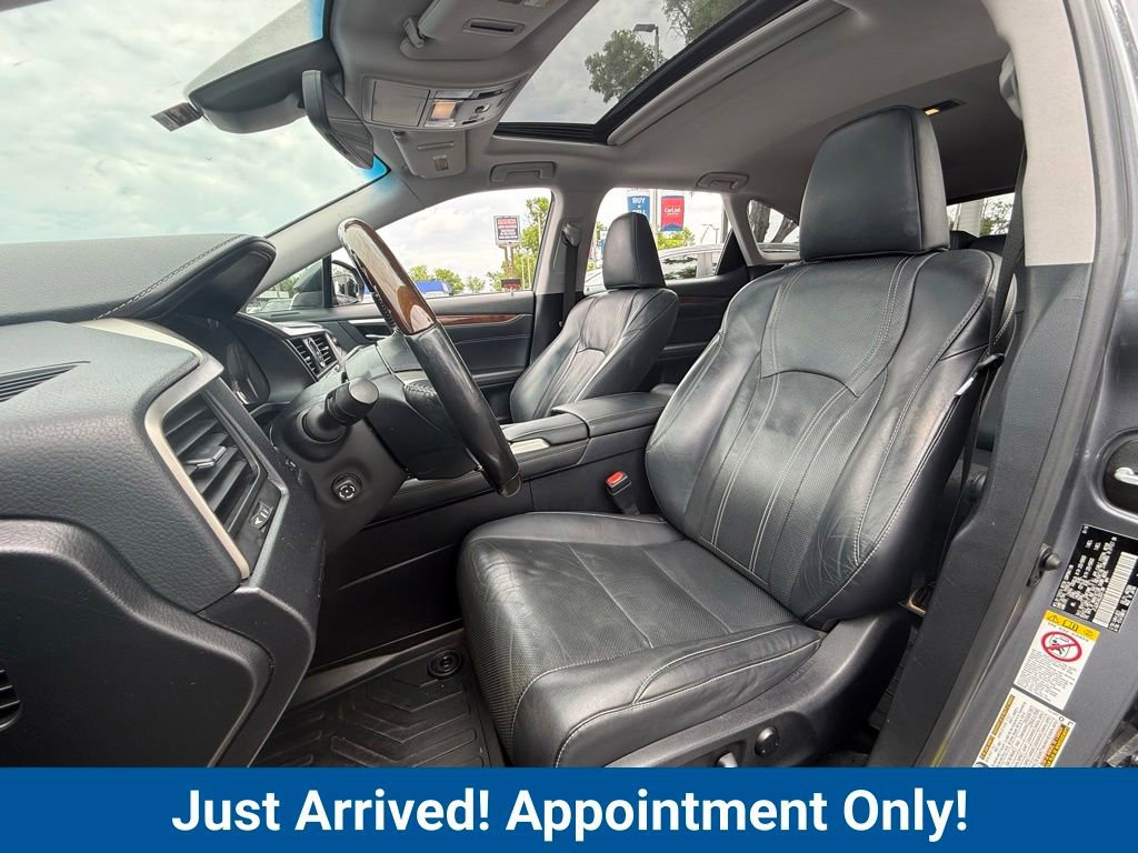 Used 2018 Lexus RX 350L FWD w/ Premium Package image 5
