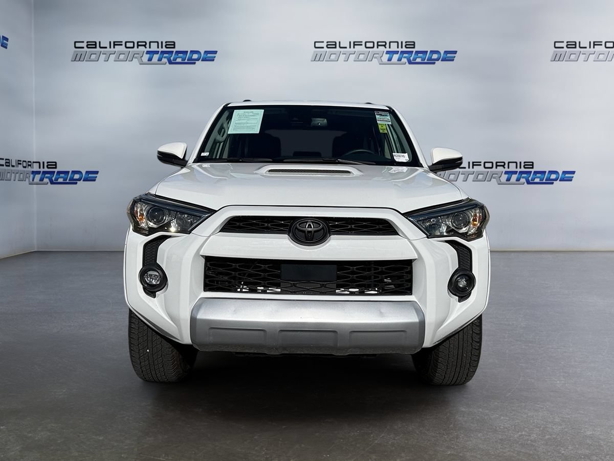 Used 2024 Toyota 4Runner TRD Off-Road Premium AWD/4WD image 2