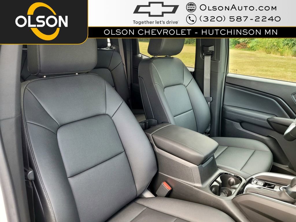 New 2025 Chevrolet Colorado LT w/ LT Convenience Package image 38