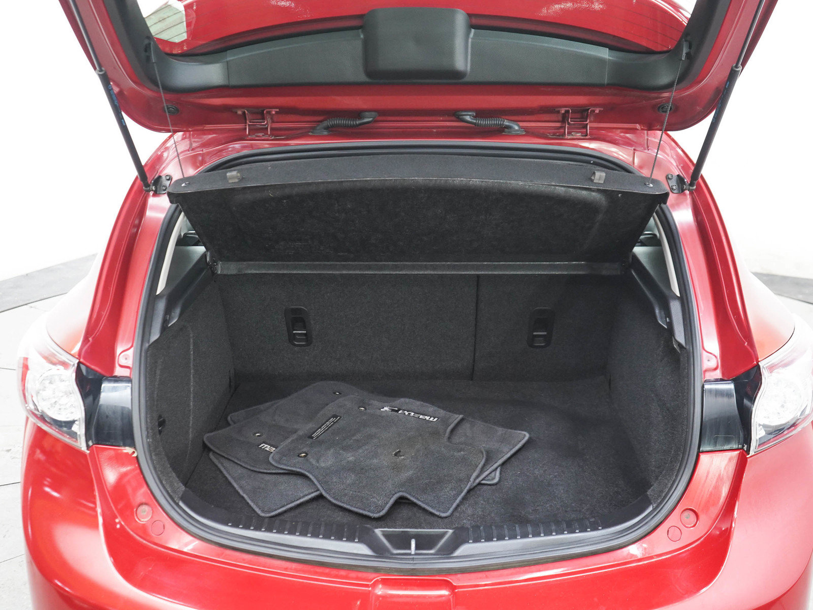 Used 2010 MAZDA MAZDA3 s Grand Touring FWD image 16