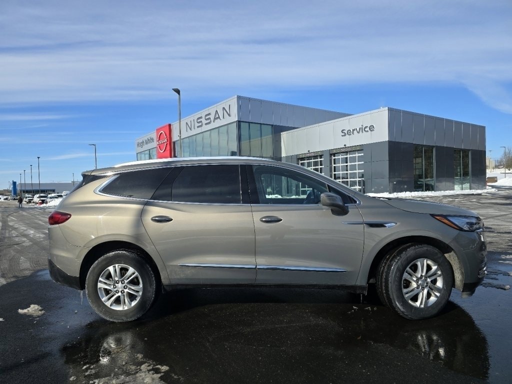 Used 2019 Buick Enclave Essence image 15