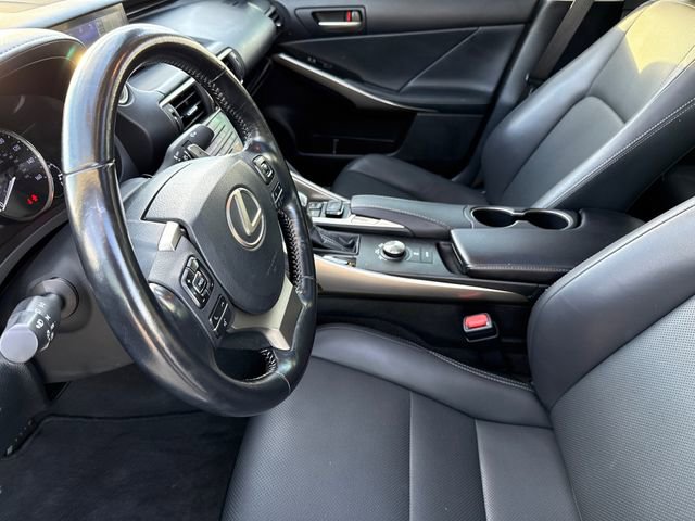 Used 2017 Lexus IS 200t w/ Navigation System Package RWD image 18