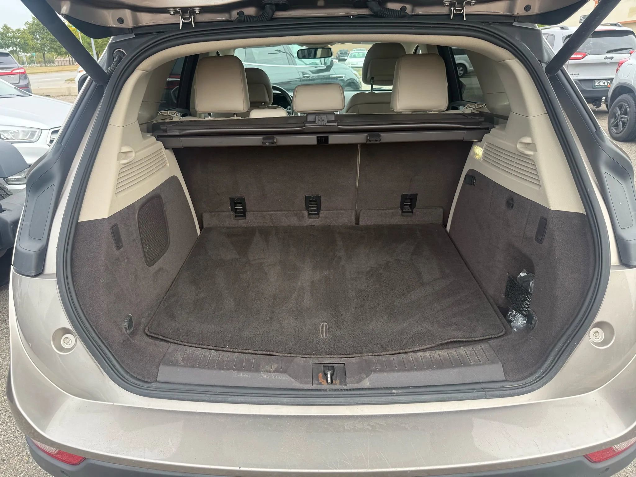 Used 2018 Lincoln MKC Reserve w/ Lincoln MKC Climate Package image 31