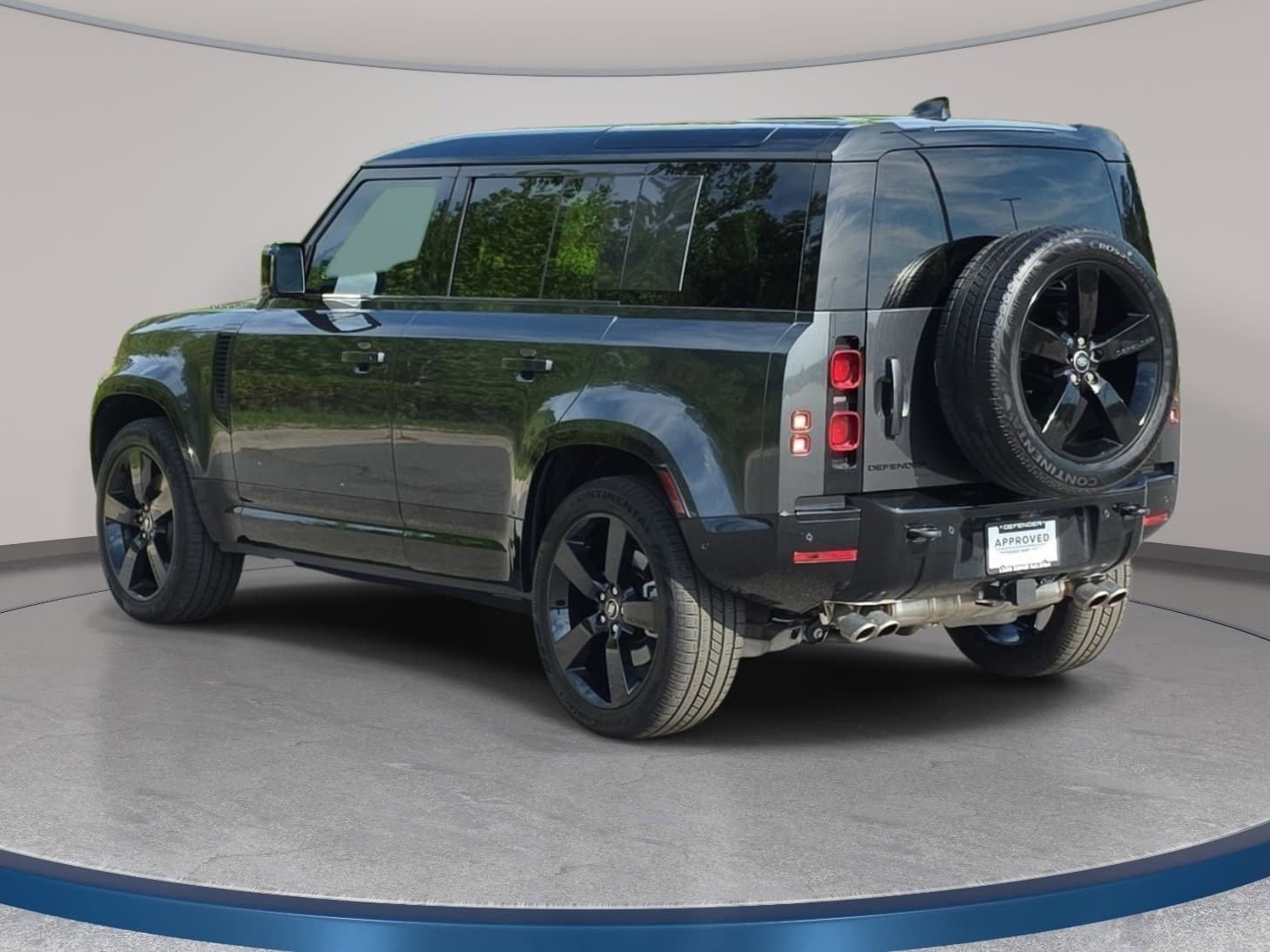 Certified 2025 Land Rover Defender 110 X-Dynamic SE image 7
