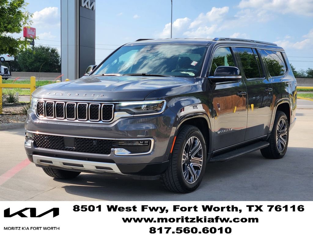 Used 2024 Jeep Wagoneer L Series II w/ Flexible Seating Group RWD image 3