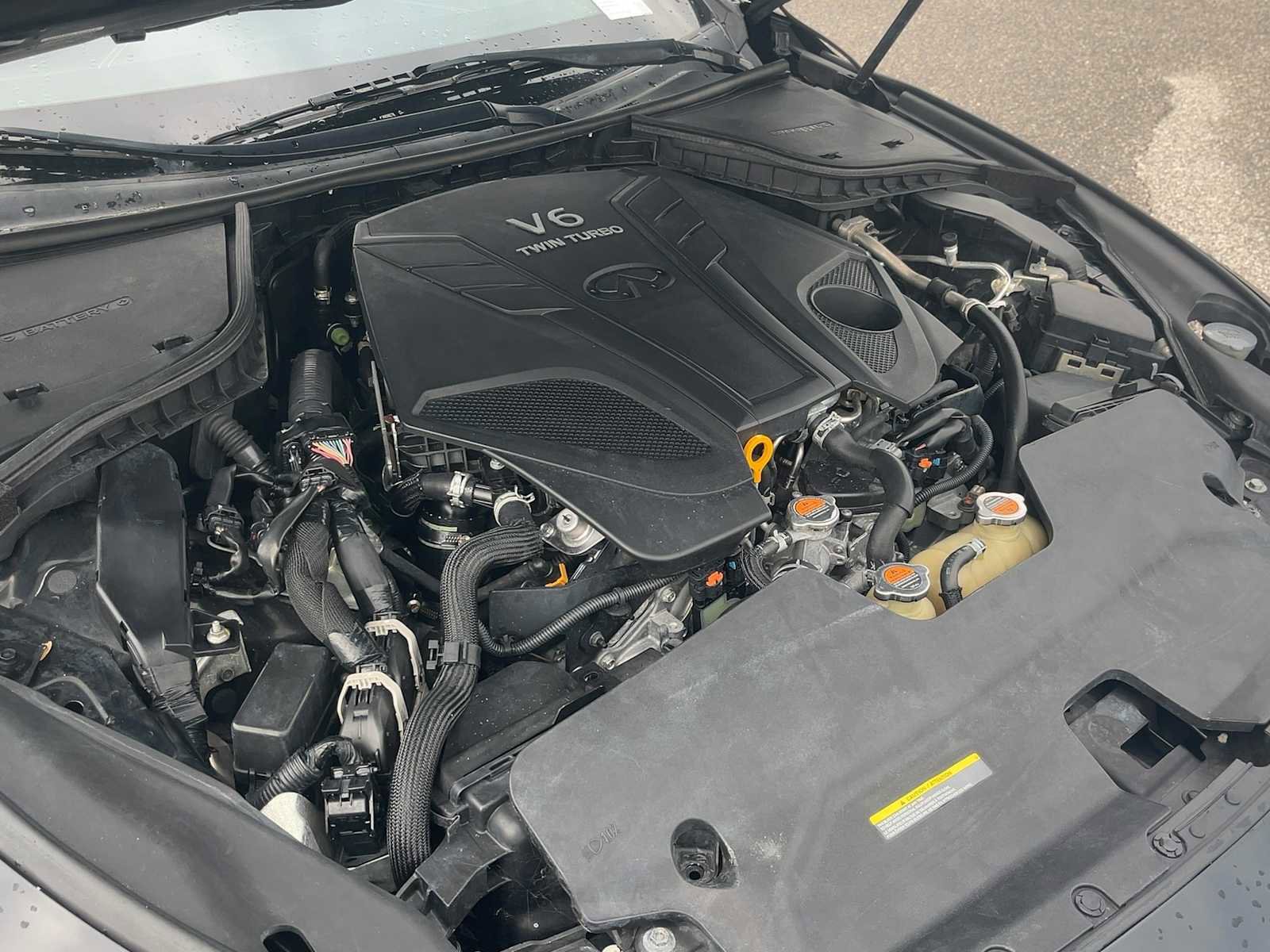 Used 2019 INFINITI Q50 Luxe w/ Cargo Package (L96) RWD image 11